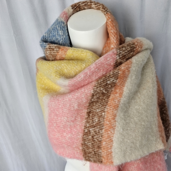 American Eagle Colorful Striped Fringe Boho Cozy Oversized Blanket Scarf… - Picture 2 of 8